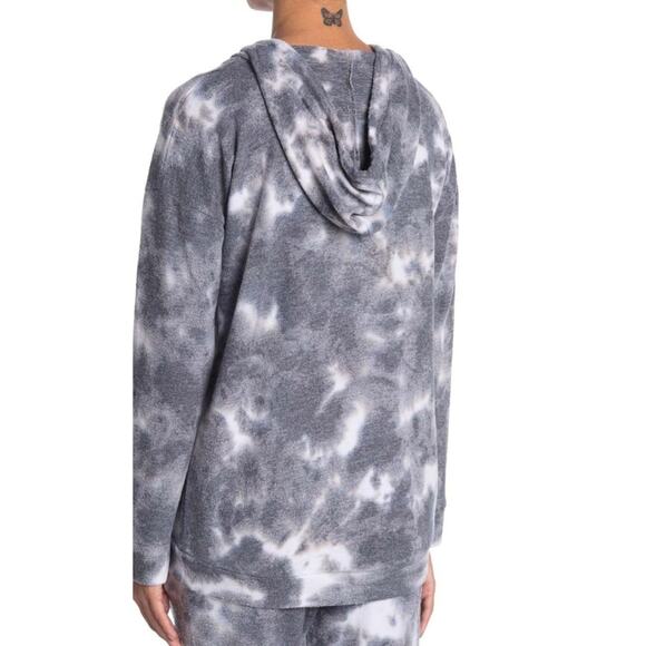 NWT MSRP $55 Theo & Spence Small Tie Dye V-Neck Hoodie - Picture 2 of 8